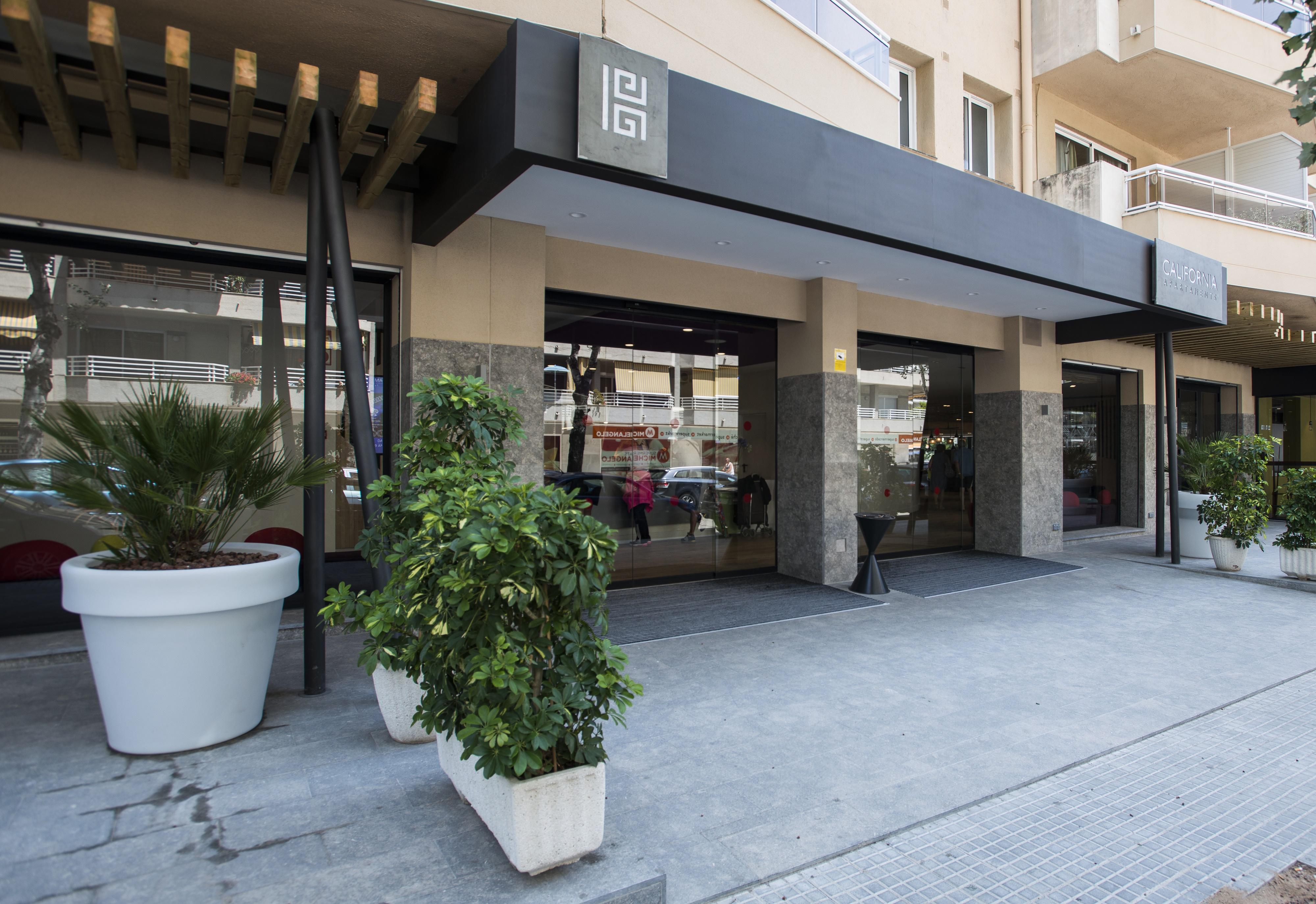 California Apartments Salou Exteriör bild